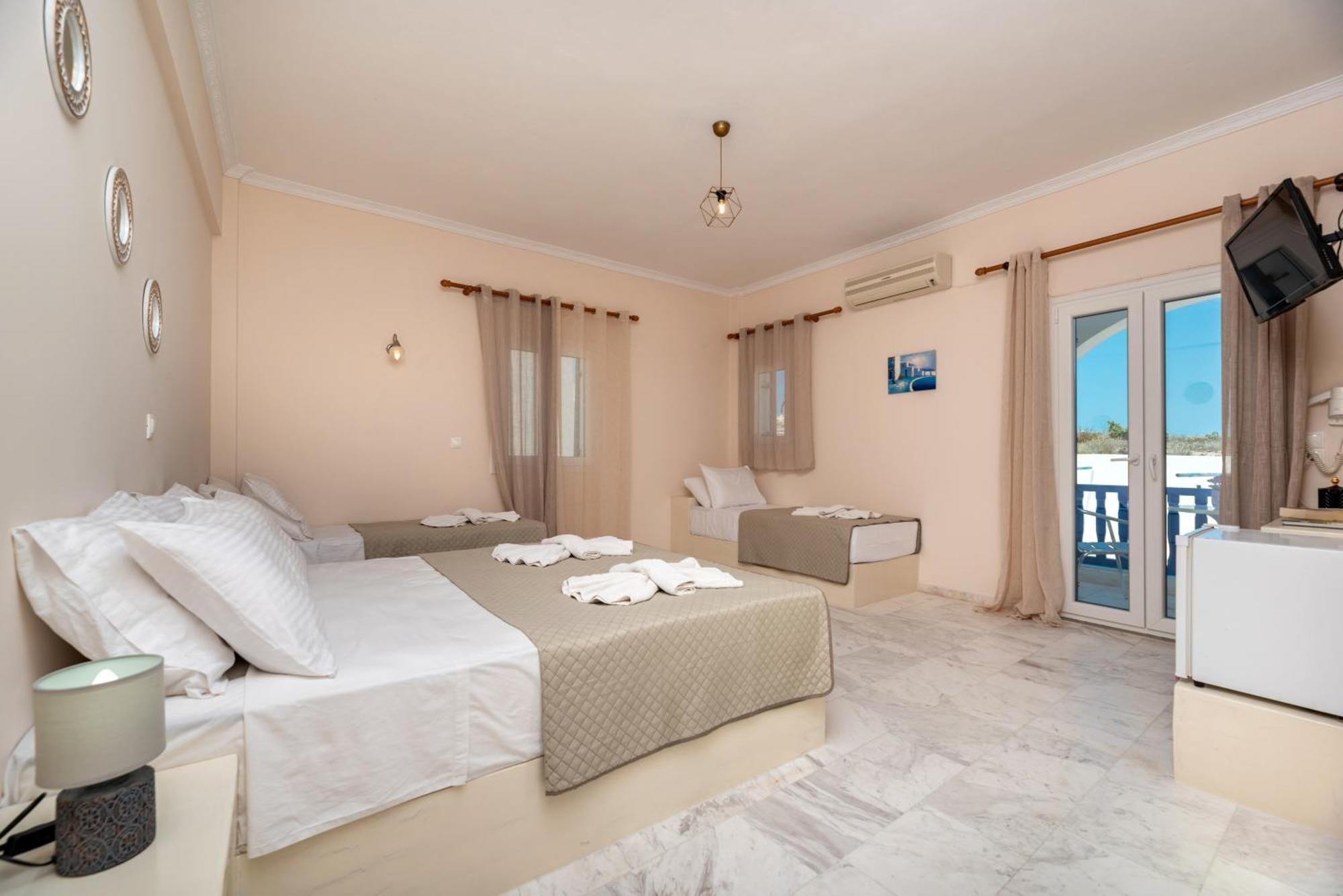 Villa Margarita Karterados  Ngoại thất bức ảnh