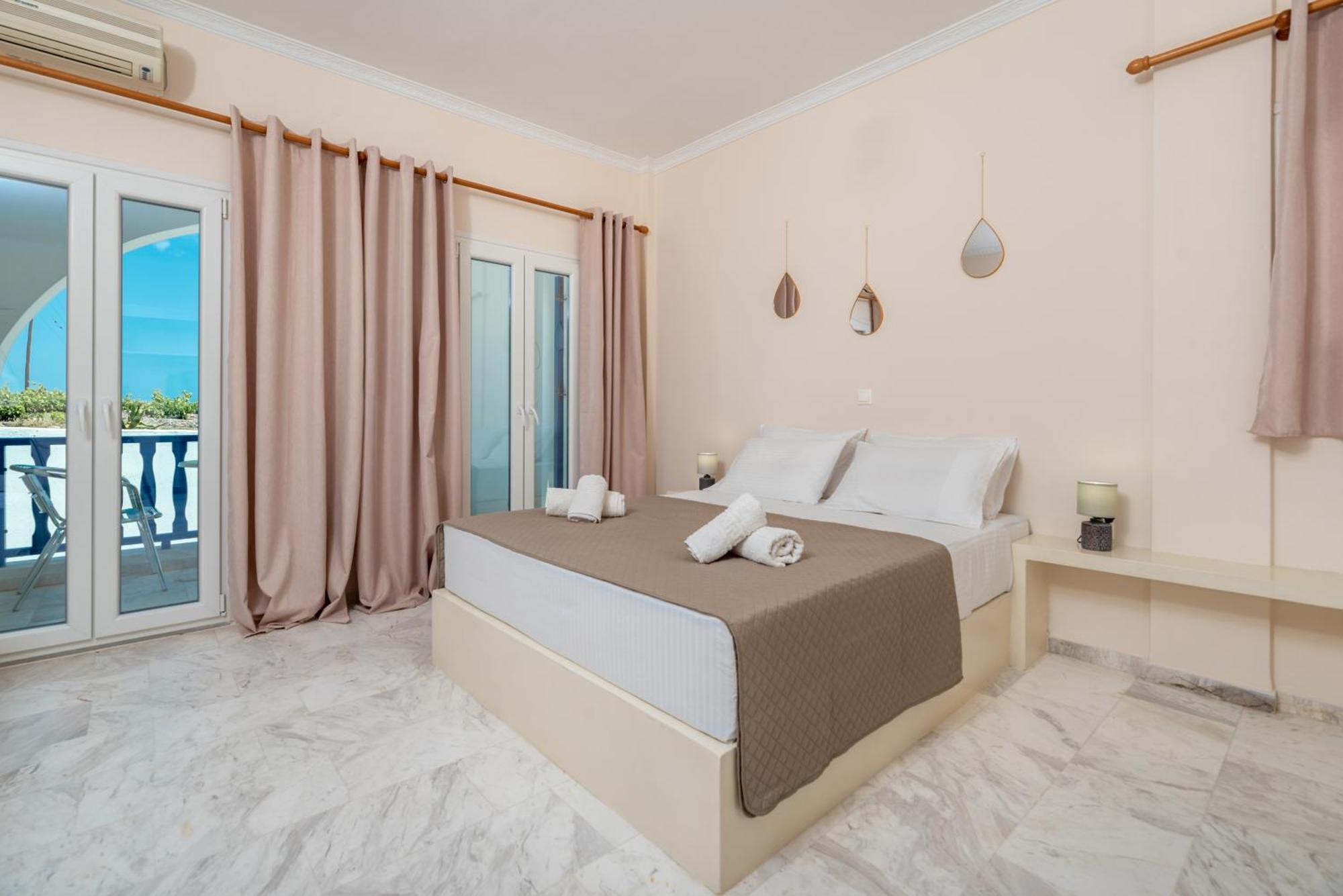 Villa Margarita Karterados  Ngoại thất bức ảnh